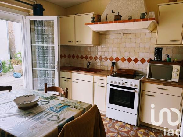 House for sale 4 rooms 62 m² Saint-Trojan-les-Bains