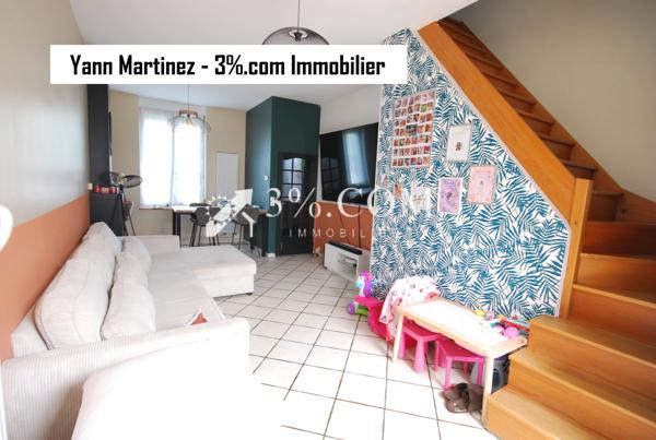 Maison
                                                                                                                                                                                                                                                                                                                        4 pièce(s)                                                                                                                                                                                                          3 chambre(s)                                                                                                                                                                                                          93  m²