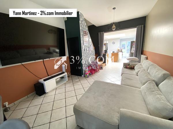 Maison
                                                                                                                                                                                                                                                                                                                        4 pièce(s)                                                                                                                                                                                                          3 chambre(s)                                                                                                                                                                                                          93  m²