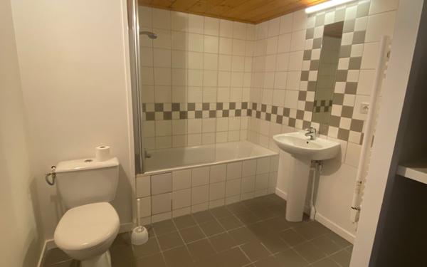 Appartement à vendre    3 pièces • 57,75 m2 Auxerre