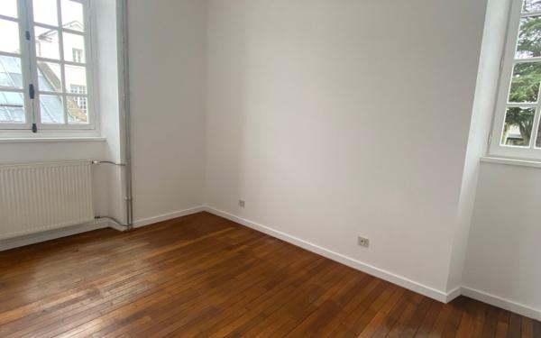 Appartement à vendre    3 pièces • 57,75 m2 Auxerre