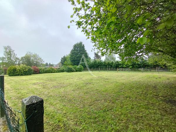 Terrain de 3581m² divisible