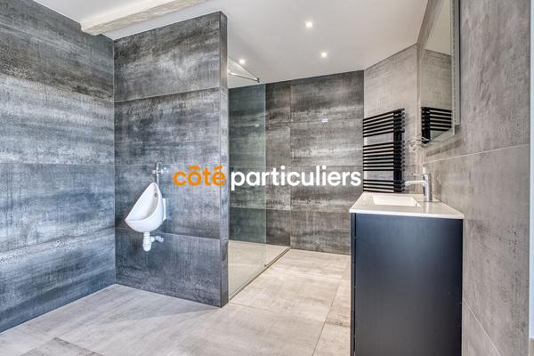 Vente Maison de maître275 m² - 9 Pièces - LA ROCHE SUR YON (85000)