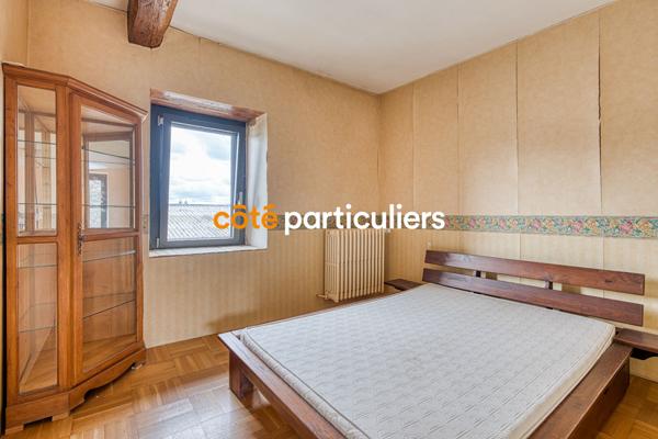 Vente Maison de maître275 m² - 9 Pièces - LA ROCHE SUR YON (85000)
