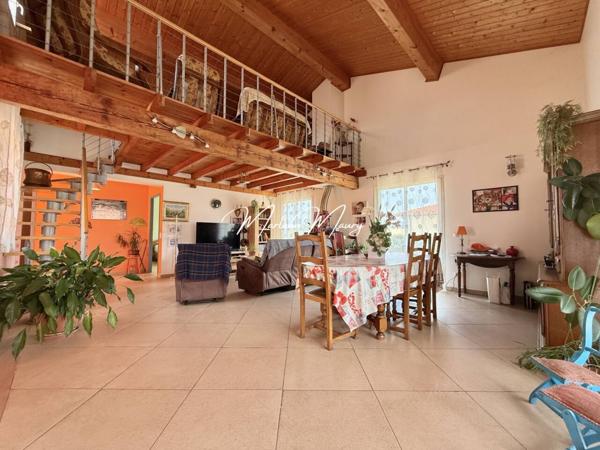 Maison à vendre 5 pièces de 158 m²