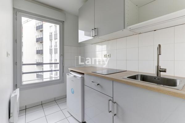 T2 avec balcon et box a coté du stade marcel michelin