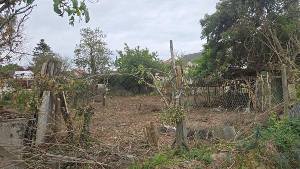 28500-Terrain constructible de 460m2
