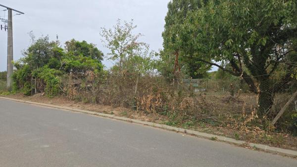28500-Terrain constructible de 460m2