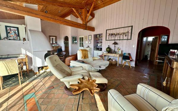 Maison à vendre    7 pièces •  Pauligne