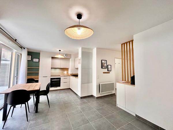 MEZE CENTRE appartement T1 neuf meublé avec terrasse
