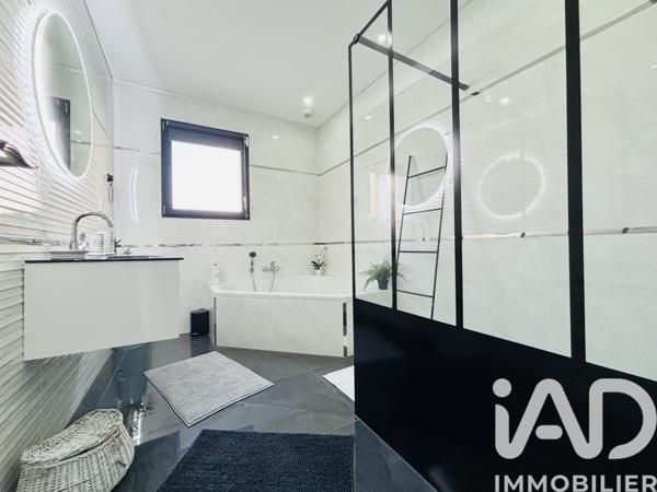 Maison à vendre 4 pièces 123 m² Châteaubriant