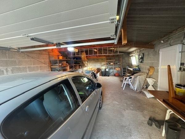 Maison 110 m² habitables environ proche centre La Roche Bernard