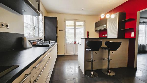 Maison 7 pièces - 177 m²