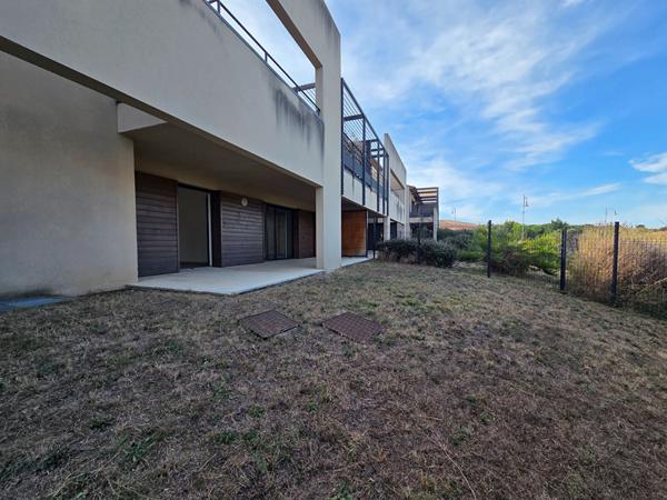 Appartement Robion 2 pièce(s) 46.65 m2 avec jardin et garage