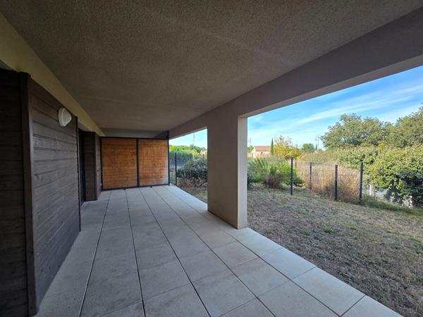 Appartement Robion 2 pièce(s) 46.65 m2 avec jardin et garage