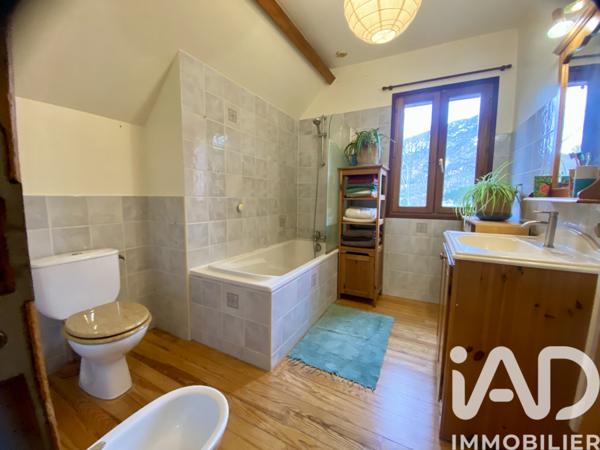 Maison à vendre 5 pièces 115 m² Bagnères-de-Bigorre