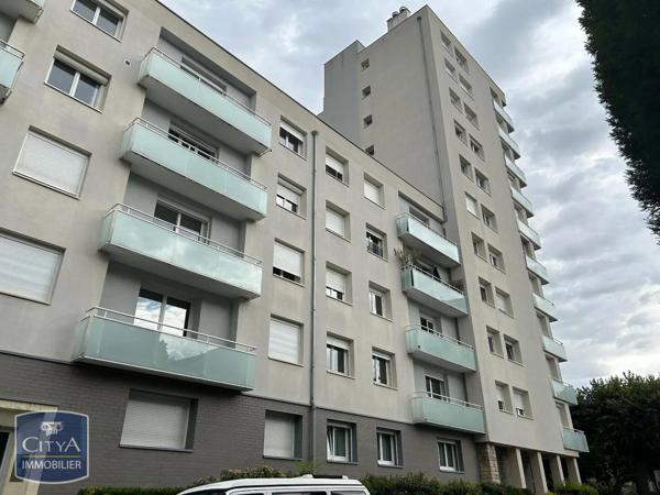 Appartement à louer 3 pièces 68.62m² Reims (51100)