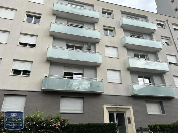 Appartement à louer 3 pièces 68.62m² Reims (51100)