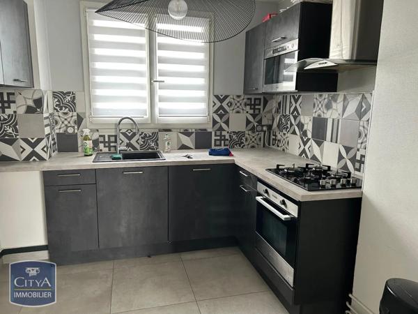 Appartement à louer 3 pièces 68.62m² Reims (51100)