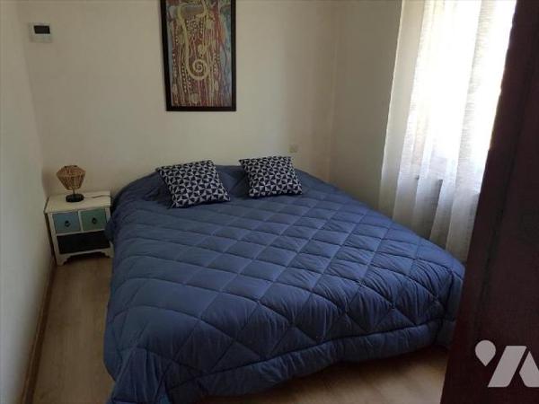 Fermette de 8 pièces avec chambres au RDC :
- Véranda/entrée, séjour avec poêle à bois, grande...