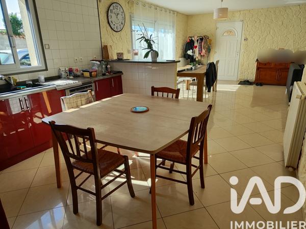 Maison à vendre 8 pièces 180 m² Champniers