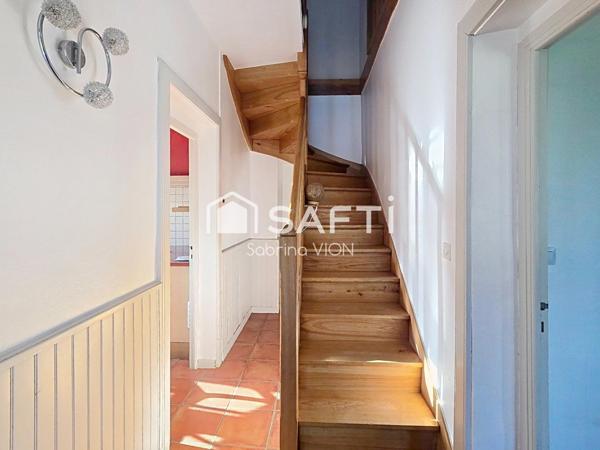 MAISON, CHARME ET GRAND TERRAIN DE PLUS DE 2,5 HECTARES