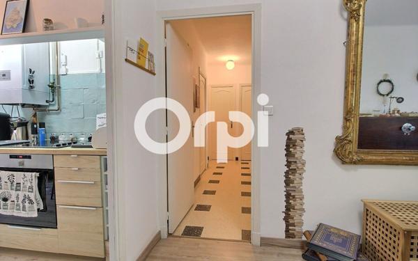 Appartement à vendre    3 pièces • 99 m2 Marseille 12