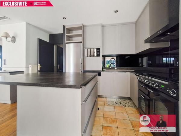 Maison Pinsaguel 8 pièce(s) 188 m2