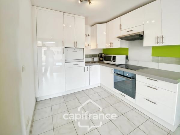 Appartement à vendre 2 pièces HYERES (83) - Terrasse - Garage