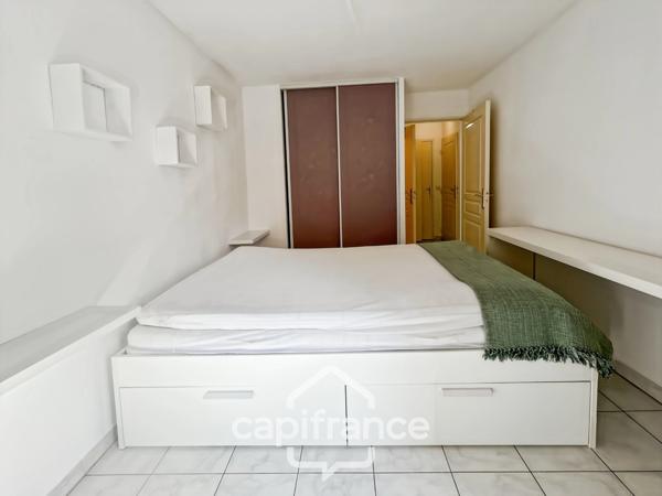 Appartement à vendre 2 pièces HYERES (83) - Terrasse - Garage