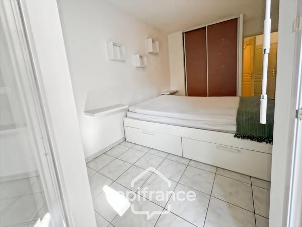 Appartement à vendre 2 pièces HYERES (83) - Terrasse - Garage