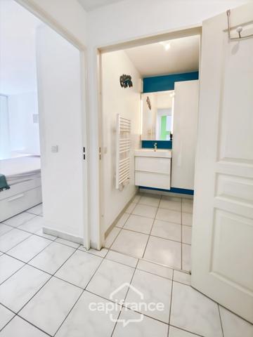 Appartement à vendre 2 pièces HYERES (83) - Terrasse - Garage