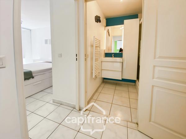 Appartement à vendre 2 pièces HYERES (83) - Terrasse - Garage