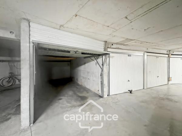 Appartement à vendre 2 pièces HYERES (83) - Terrasse - Garage