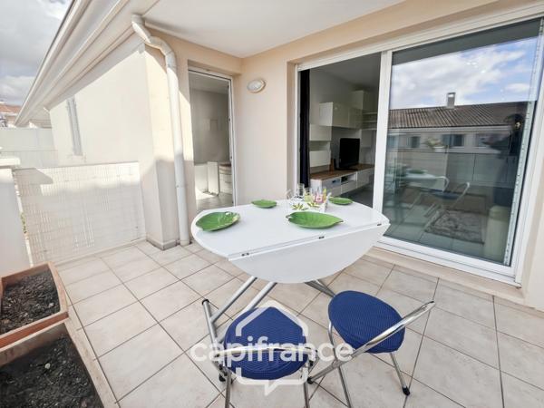 Appartement à vendre 2 pièces HYERES (83) - Terrasse - Garage
