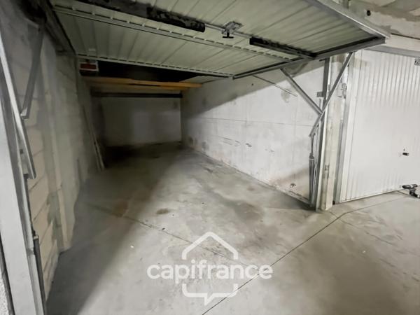 Appartement à vendre 2 pièces HYERES (83) - Terrasse - Garage