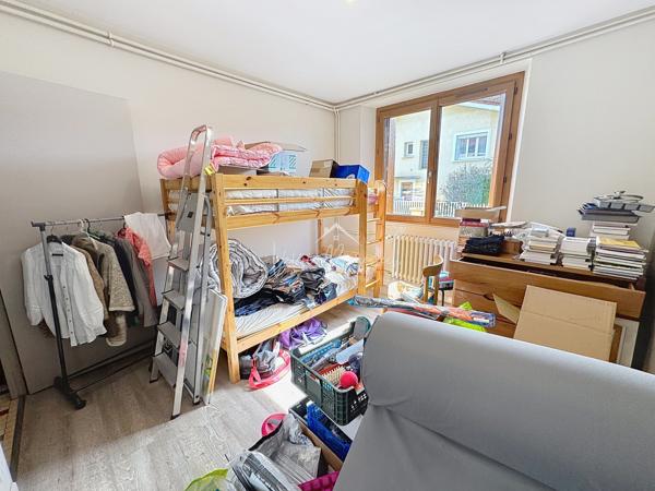 Saint-Affrique (12400) Maison 6 pièces rénovée – 108 m² habitables – Terrain 667 m² – Quartier calme