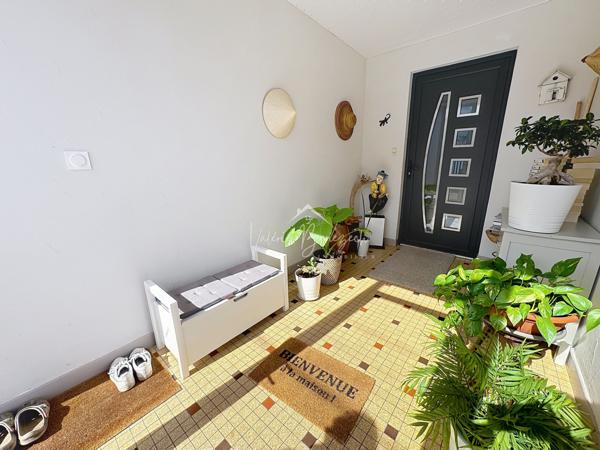 Saint-Affrique (12400) Maison 6 pièces rénovée – 108 m² habitables – Terrain 667 m² – Quartier calme