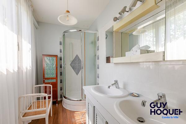Maison 5 pièces à vendre à Combs-la-Ville - Réf 805889