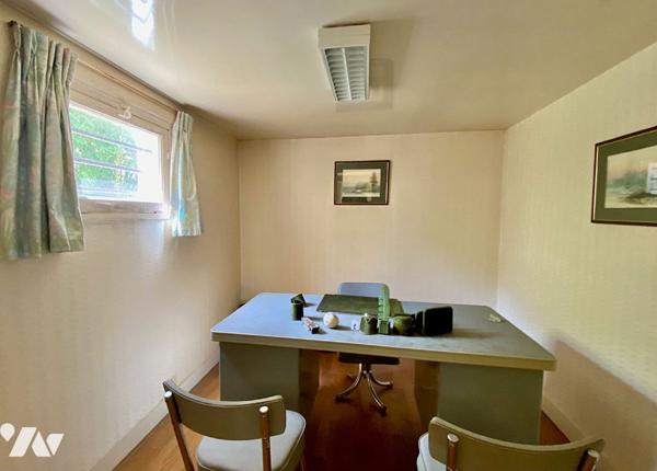 RENNES - ST BRIEUC   Maison de 145m² à rafraichir