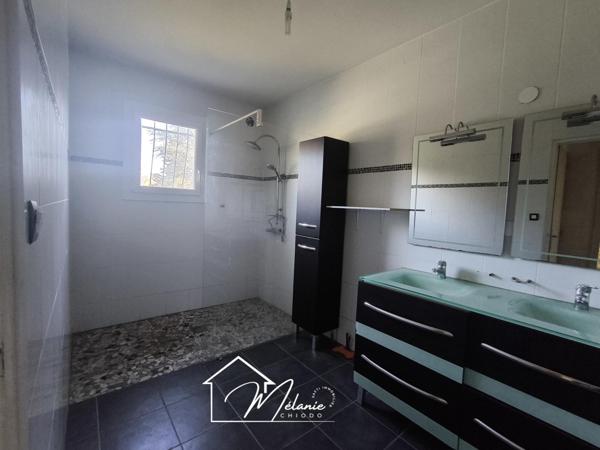 Maison individuelle, jardin, garage, 7 chambres, investissement locatif