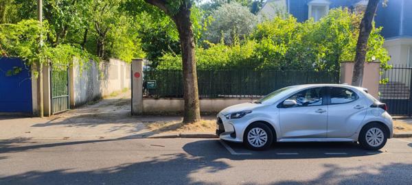 VIEUX SAINT-MAUR – TERRAIN À BÂTIR DE 532 M²