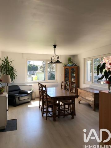 Maison à vendre 6 pièces 122,25 m² Conches-en-Ouche