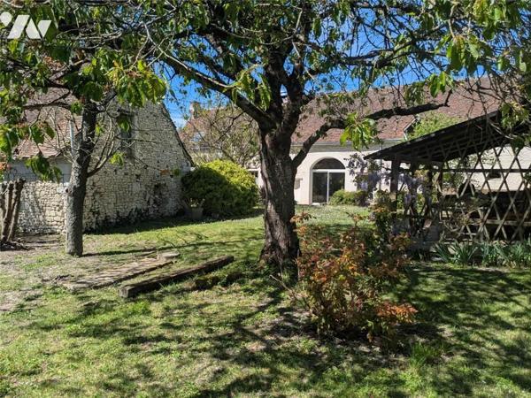 VENTE MAISON INDIVIDUELLE - SAINTE MAURE DE TOURAINE