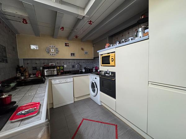 Au coeur du village charmant T2 en duplex de 52,70 m² (dont 46.70 m² en loi Carrez)