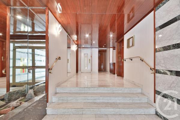 Appartement à vendre  6 pièces - 144,22 m2 PARIS - 75015