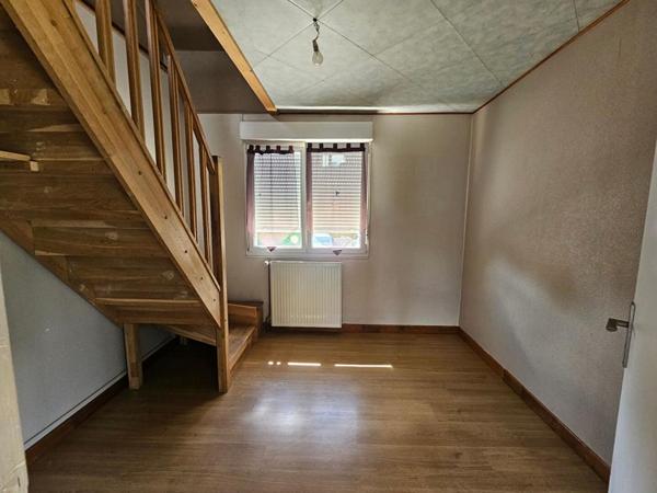 Fougerolles-Saint-Valbert - Maison individuelle F4 de 100 m² avec dépendance et terrain de 1 156 m²