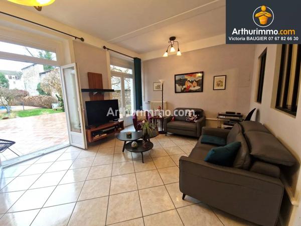 Vente Maison de ville 6 pièces 168 m2 à Lons-le-Saunier