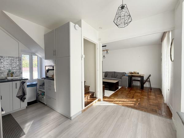 Médan (78670) MEDAN Centre, Maison 65 m² avec garage, cave et dépendance - Terrain 124m² -