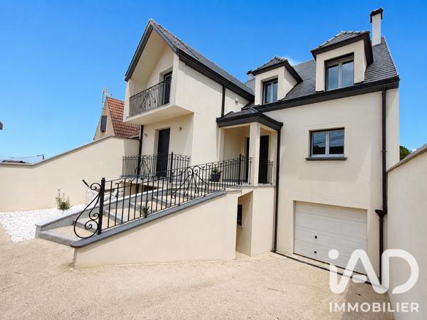 Maison à vendre 9 pièces 214 m² Claye-Souilly